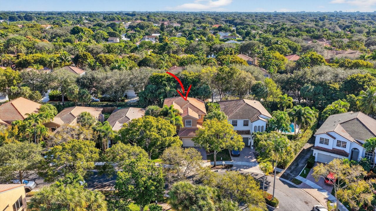 На продажу: $750,000 (4 спален, 2 ванн, 2414 Квадратных фут)