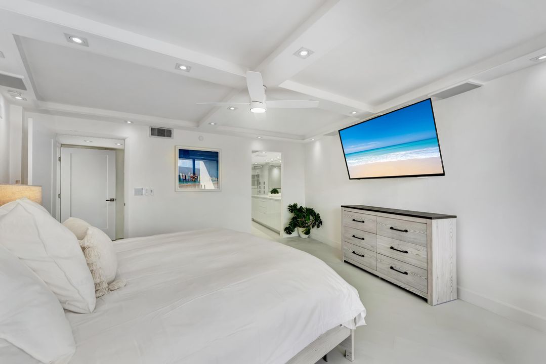 For Sale: $1,995,000 (2 beds, 2 baths, 1740 Square Feet)