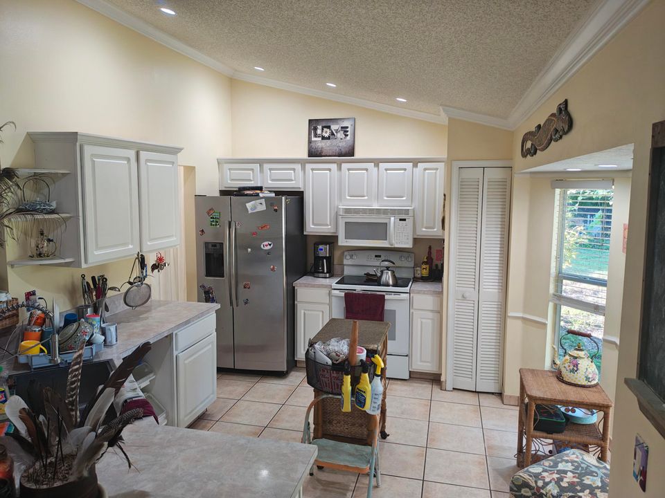 待售: $535,000 (3 贝兹, 2 浴室, 1196 平方英尺)