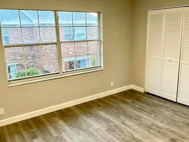 出租: $2,650 (2 贝兹, 1 浴室, 1024 平方英尺)