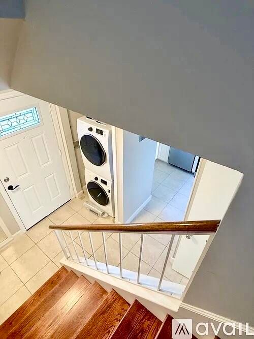 出租: $2,650 (2 贝兹, 1 浴室, 1024 平方英尺)