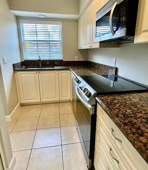 出租: $2,650 (2 贝兹, 1 浴室, 1024 平方英尺)