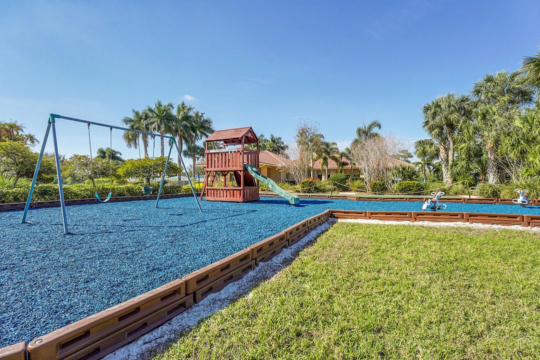 En Venta: $278,900 (2 camas, 2 baños, 1454 Pies cuadrados)