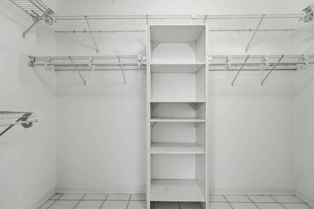 En Venta: $278,900 (2 camas, 2 baños, 1454 Pies cuadrados)