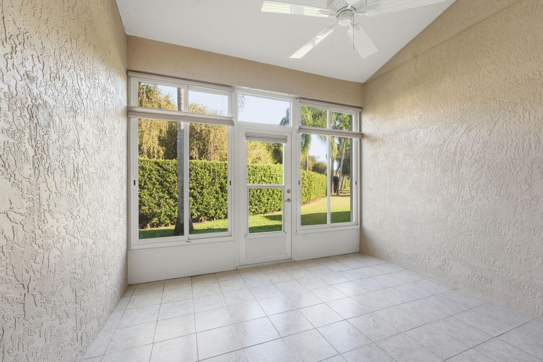 En Venta: $278,900 (2 camas, 2 baños, 1454 Pies cuadrados)