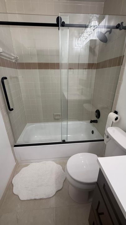 На продажу: $160,000 (1 спален, 1 ванн, 705 Квадратных фут)