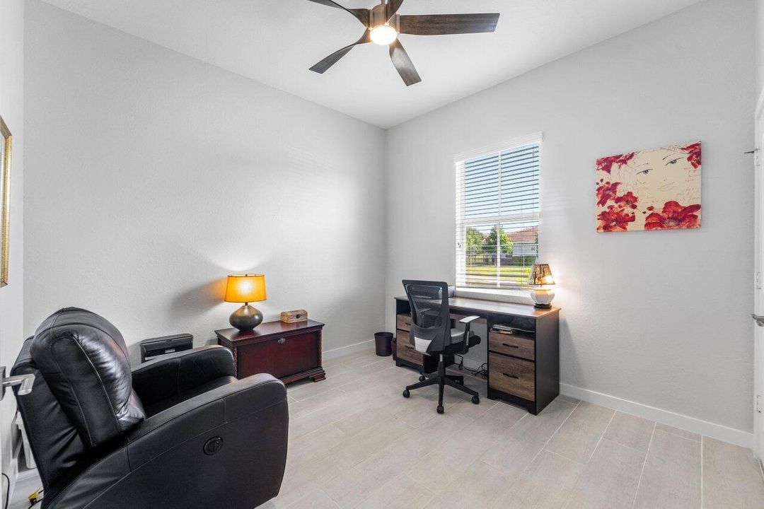 待售: $512,000 (3 贝兹, 2 浴室, 1925 平方英尺)