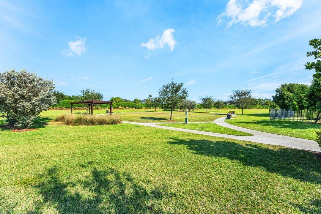 待售: $512,000 (3 贝兹, 2 浴室, 1925 平方英尺)