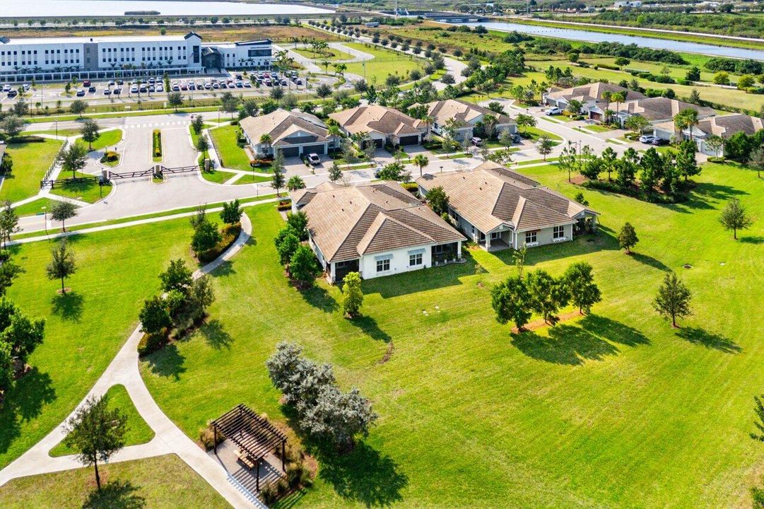 待售: $512,000 (3 贝兹, 2 浴室, 1925 平方英尺)