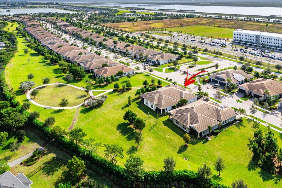 待售: $512,000 (3 贝兹, 2 浴室, 1925 平方英尺)