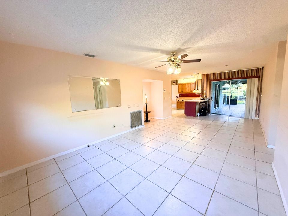 For Sale: $479,900 (3 beds, 2 baths, 1805 Square Feet)
