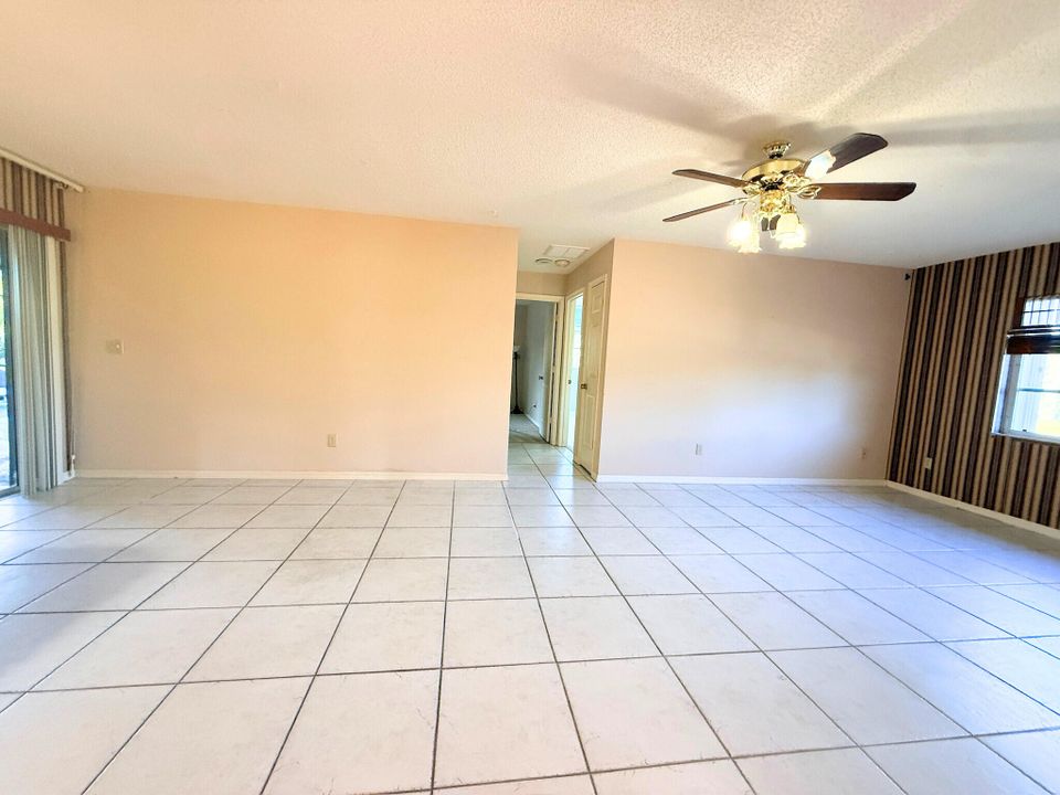 For Sale: $479,900 (3 beds, 2 baths, 1805 Square Feet)