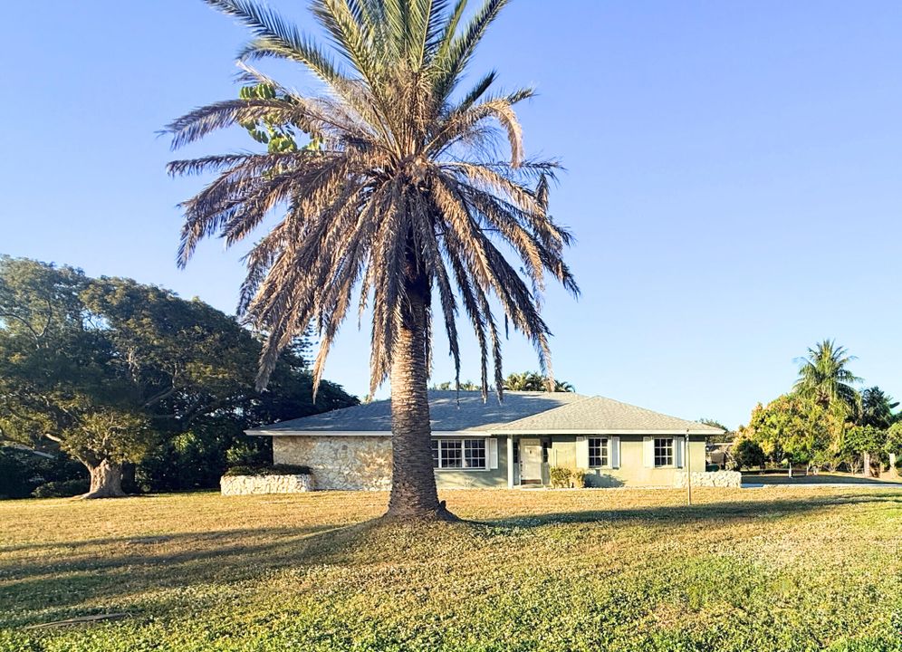 For Sale: $479,900 (3 beds, 2 baths, 1805 Square Feet)