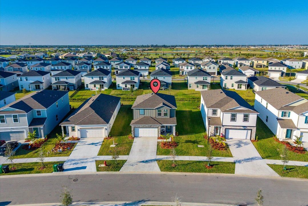 На продажу: $450,000 (4 спален, 2 ванн, 1909 Квадратных фут)