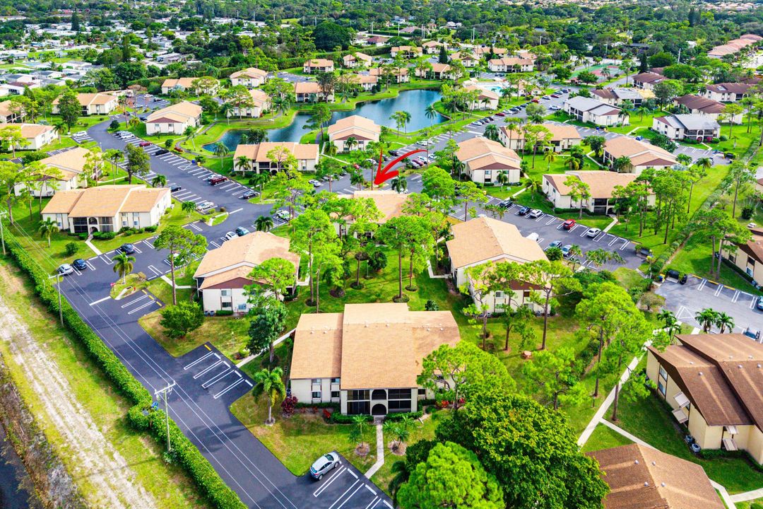 For Sale: $114,900 (2 beds, 1 baths, 818 Square Feet)