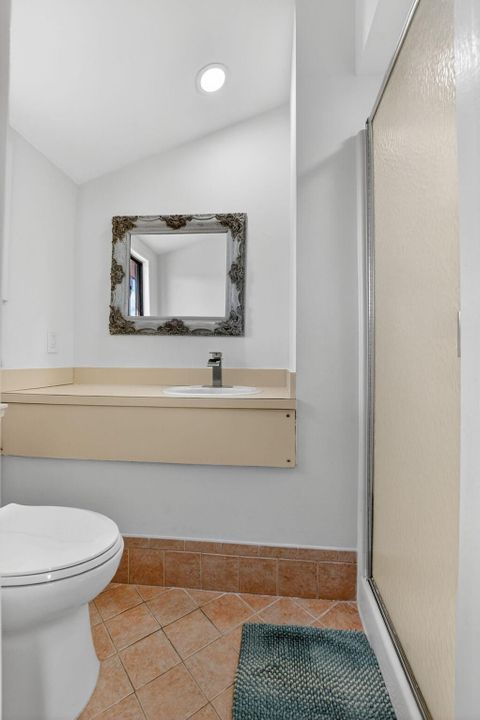 For Sale: $525,000 (3 beds, 3 baths, 1325 Square Feet)