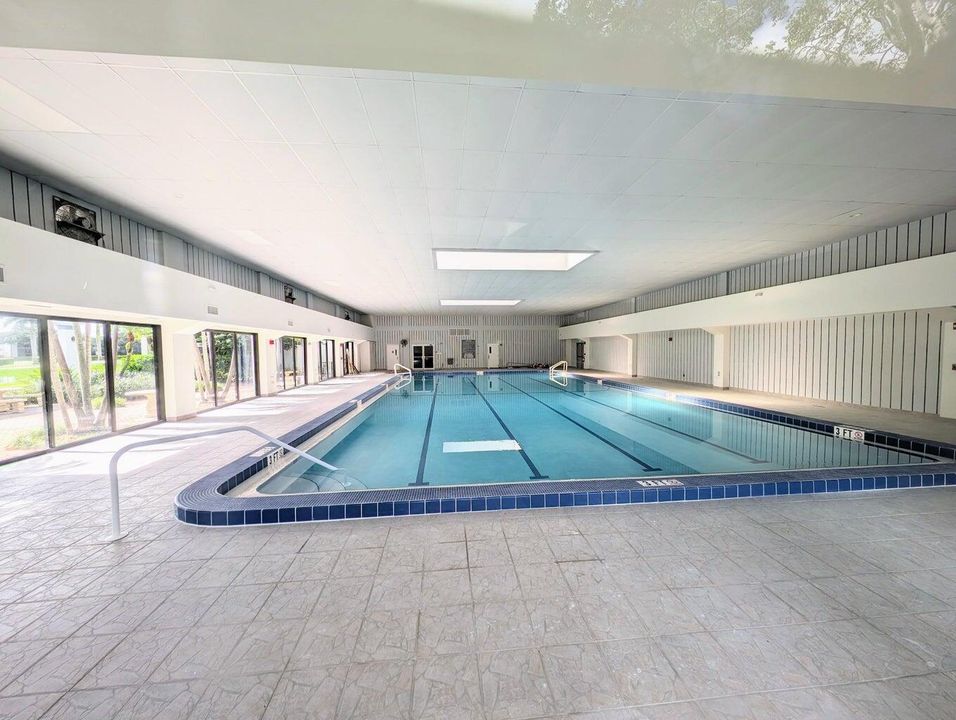 For Rent: $1,700 (2 beds, 2 baths, 850 Square Feet)