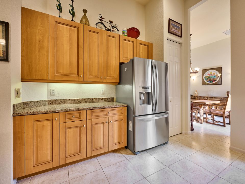 En Venta: $500,000 (3 camas, 2 baños, 2090 Pies cuadrados)