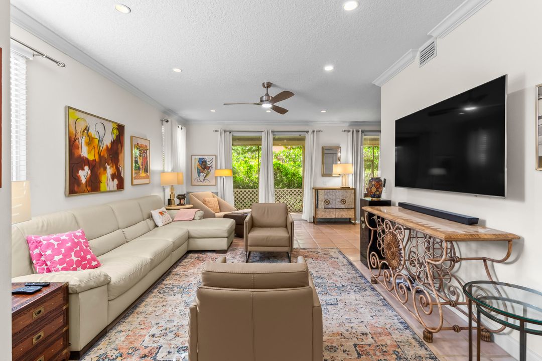 For Sale: $629,900 (3 beds, 3 baths, 1699 Square Feet)