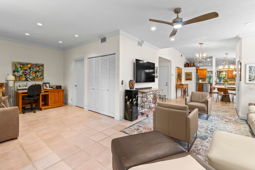 For Sale: $629,900 (3 beds, 3 baths, 1699 Square Feet)