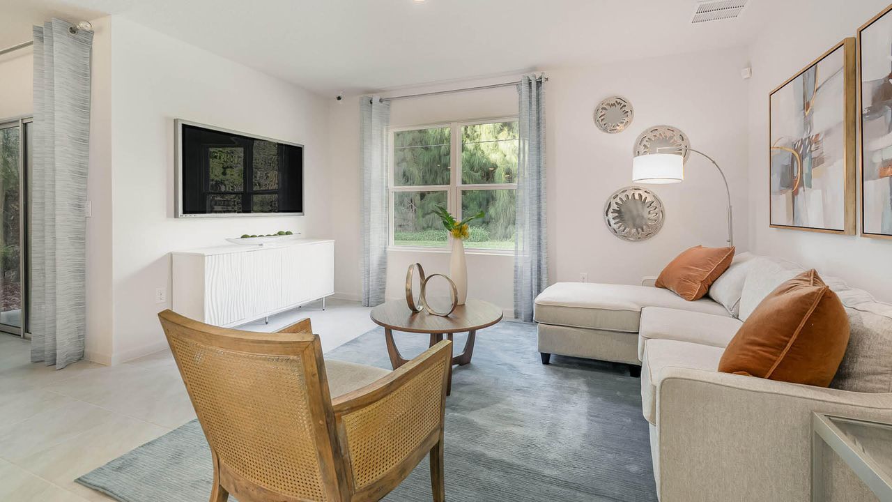 En Venta: $352,130 (4 camas, 2 baños, 1828 Pies cuadrados)