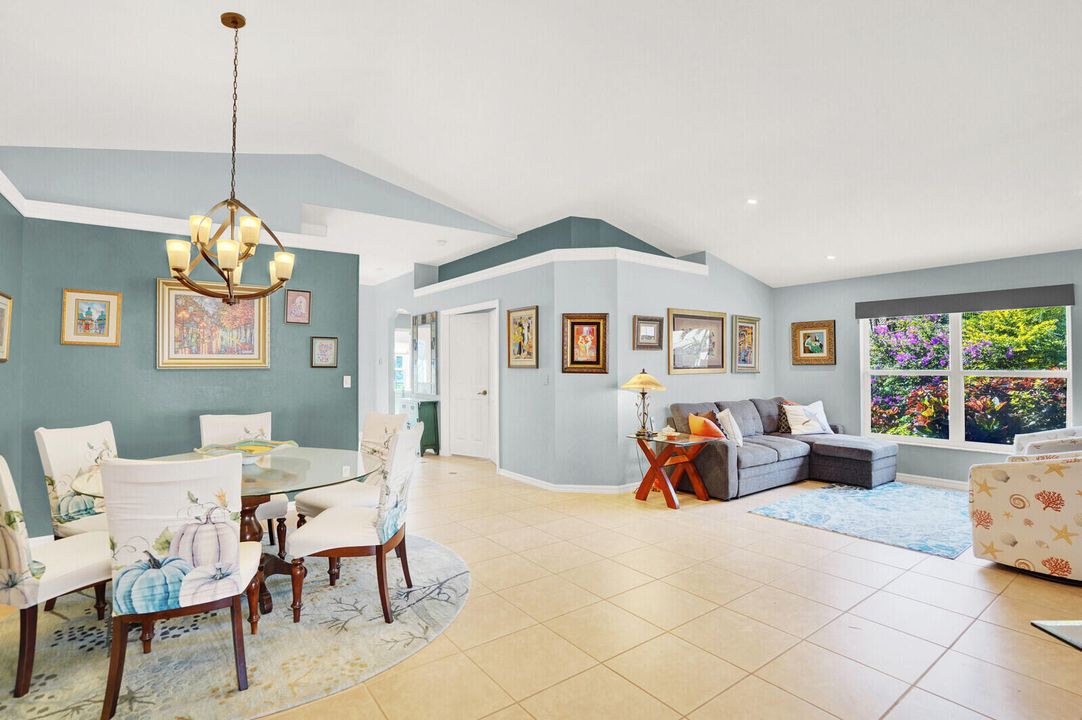 For Sale: $515,000 (3 beds, 2 baths, 2067 Square Feet)