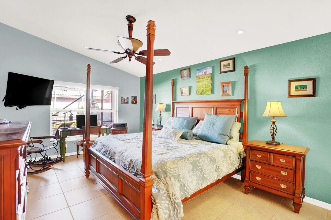 For Sale: $515,000 (3 beds, 2 baths, 2067 Square Feet)