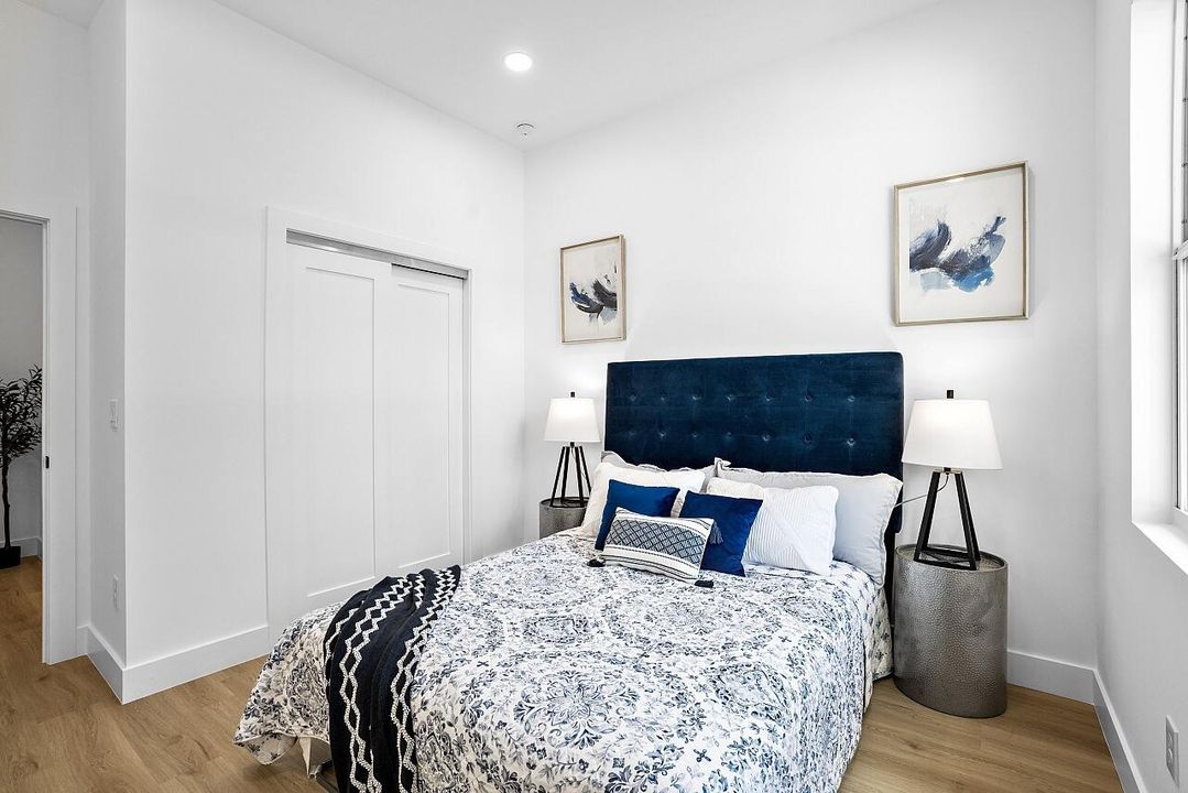 На продажу: $409,900 (4 спален, 2 ванн, 1793 Квадратных фут)