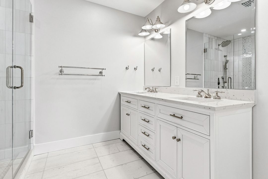 出租: $10,000 (3 贝兹, 2 浴室, 1750 平方英尺)