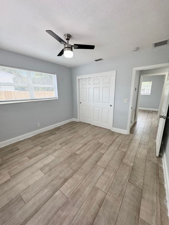 For Rent: $3,900 (3 beds, 1 baths, 1428 Square Feet)