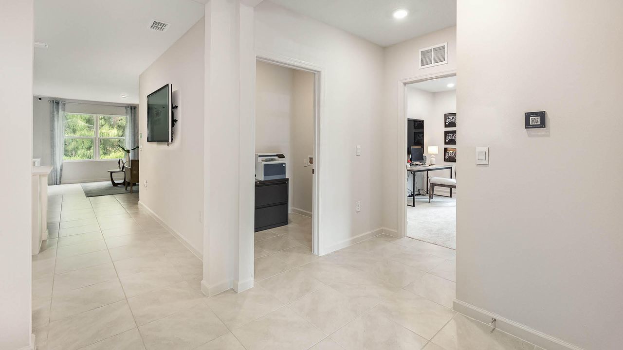 For Sale: $343,130 (4 beds, 2 baths, 1828 Square Feet)