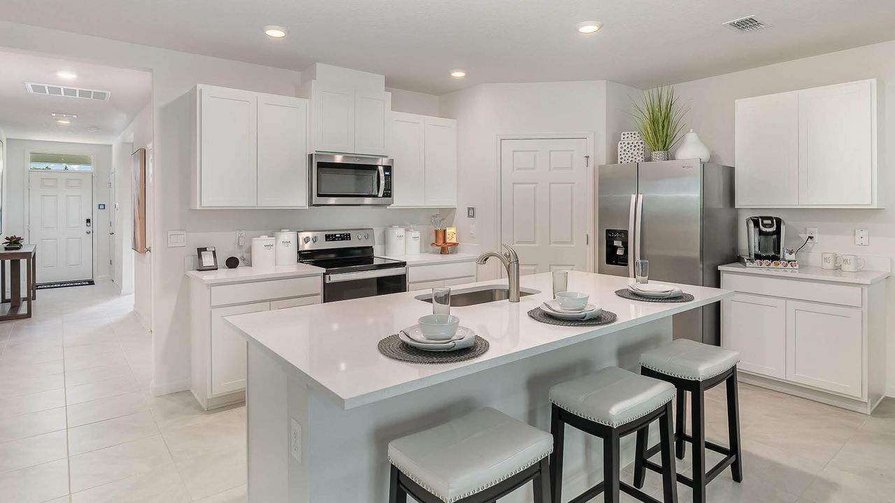 For Sale: $343,130 (4 beds, 2 baths, 1828 Square Feet)