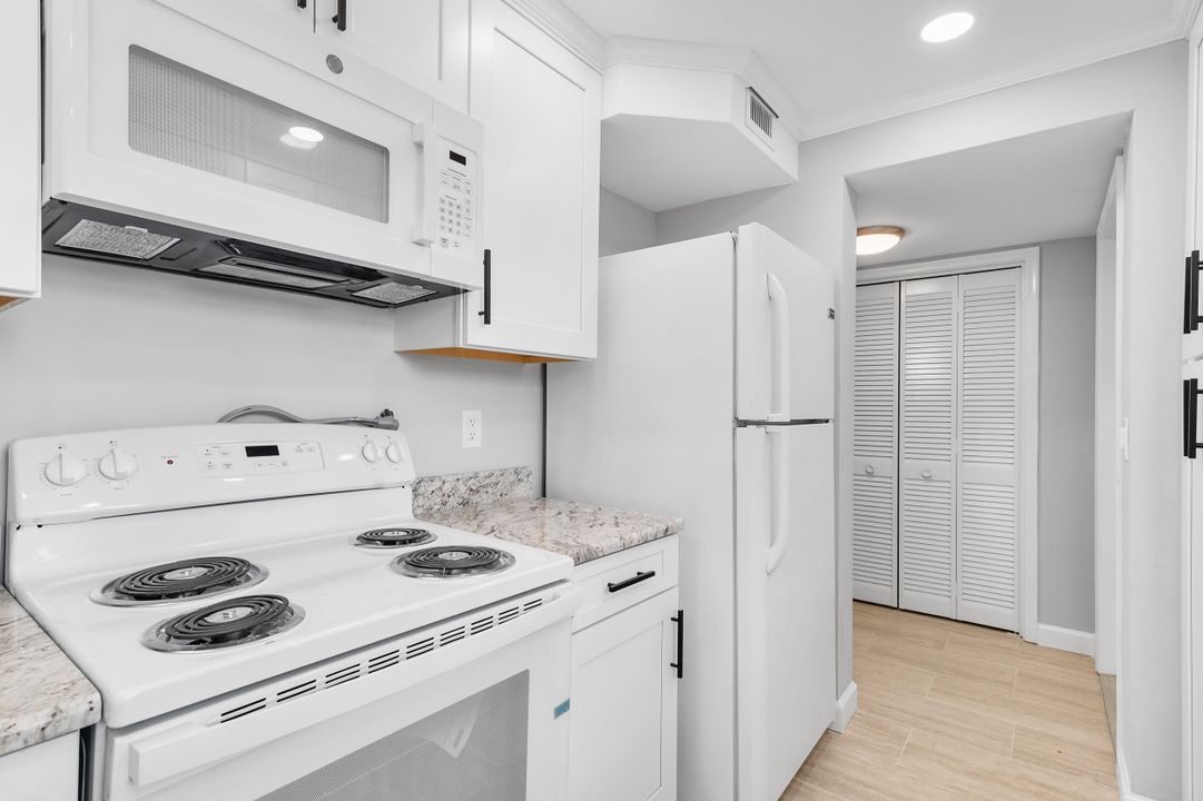 出租: $2,150 (2 贝兹, 2 浴室, 1150 平方英尺)