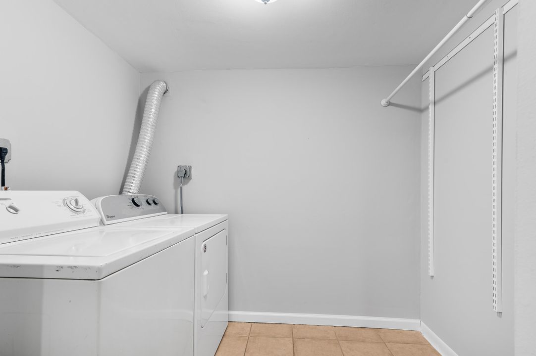 出租: $2,150 (2 贝兹, 2 浴室, 1150 平方英尺)