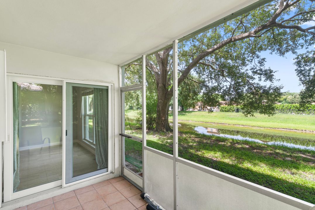 出租: $2,150 (2 贝兹, 2 浴室, 1150 平方英尺)