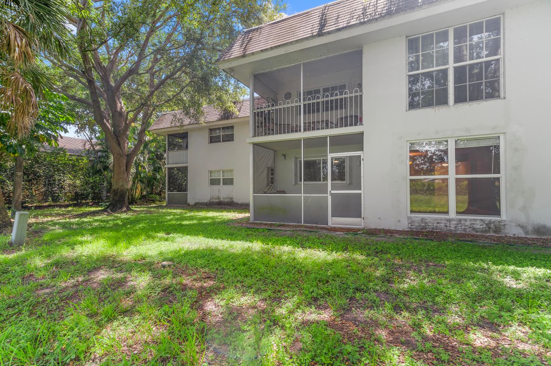 出租: $2,150 (2 贝兹, 2 浴室, 1150 平方英尺)