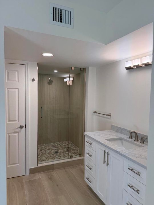 В аренду: $2,395 (3 спален, 2 ванн, 1442 Квадратных фут)