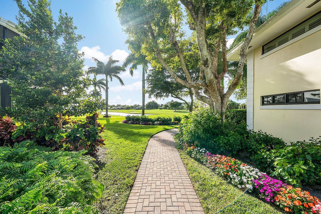 待售: $660,000 (2 贝兹, 2 浴室, 1737 平方英尺)