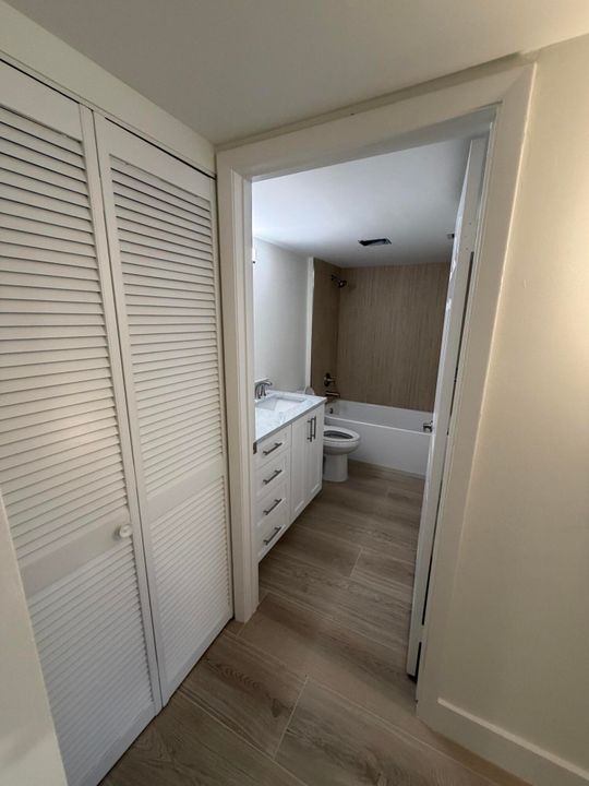 В аренду: $2,395 (3 спален, 2 ванн, 1442 Квадратных фут)