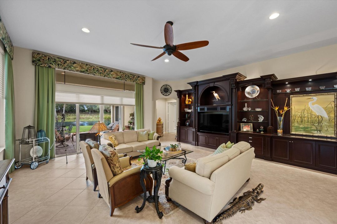 待售: $549,900 (3 贝兹, 3 浴室, 2629 平方英尺)