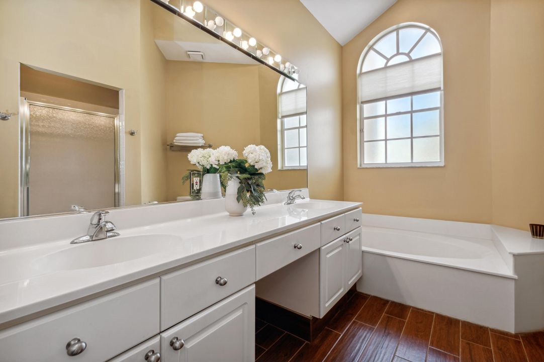 待售: $555,000 (2 贝兹, 2 浴室, 1757 平方英尺)