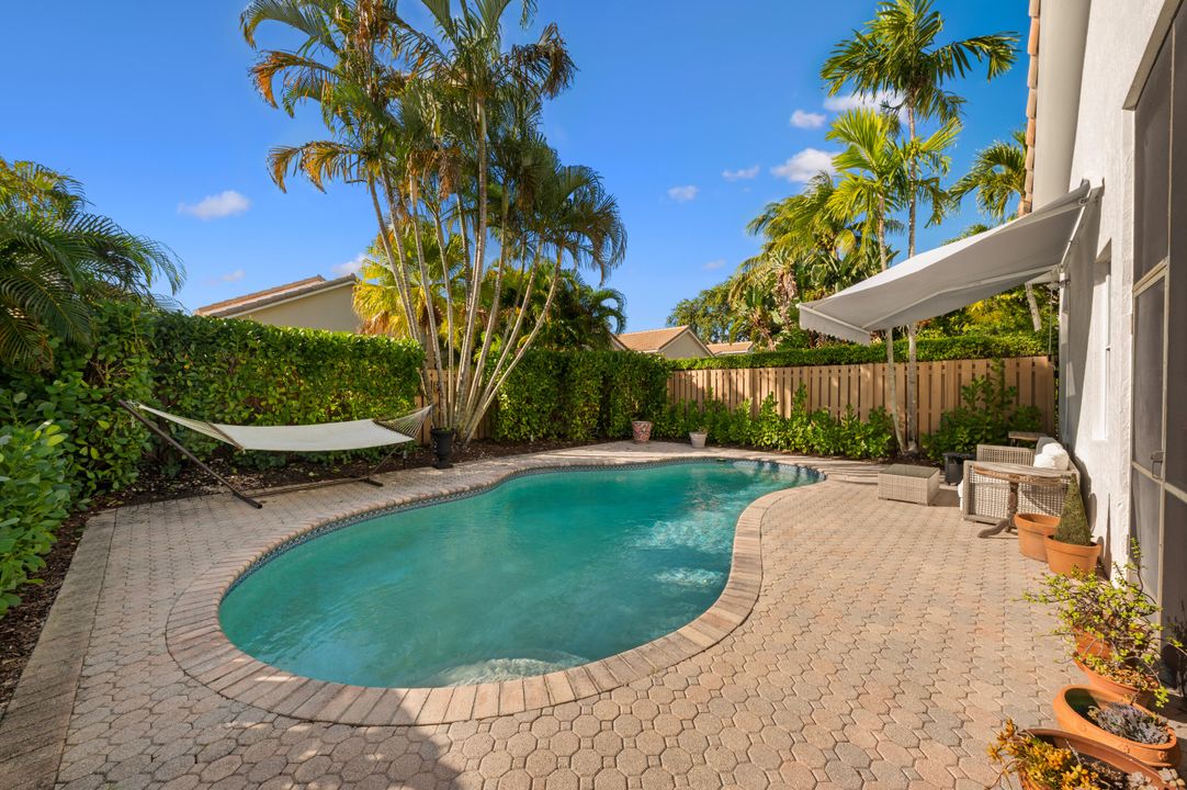 待售: $555,000 (2 贝兹, 2 浴室, 1757 平方英尺)