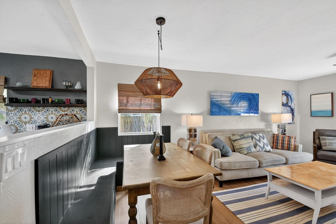 For Rent: $5,950 (3 beds, 2 baths, 1288 Square Feet)