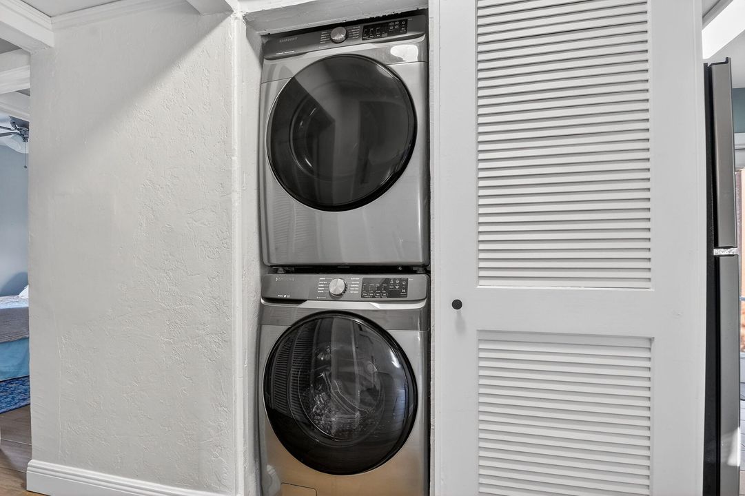 For Rent: $5,950 (3 beds, 2 baths, 1288 Square Feet)