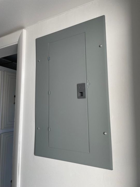 На продажу: $269,900 (2 спален, 2 ванн, 1200 Квадратных фут)