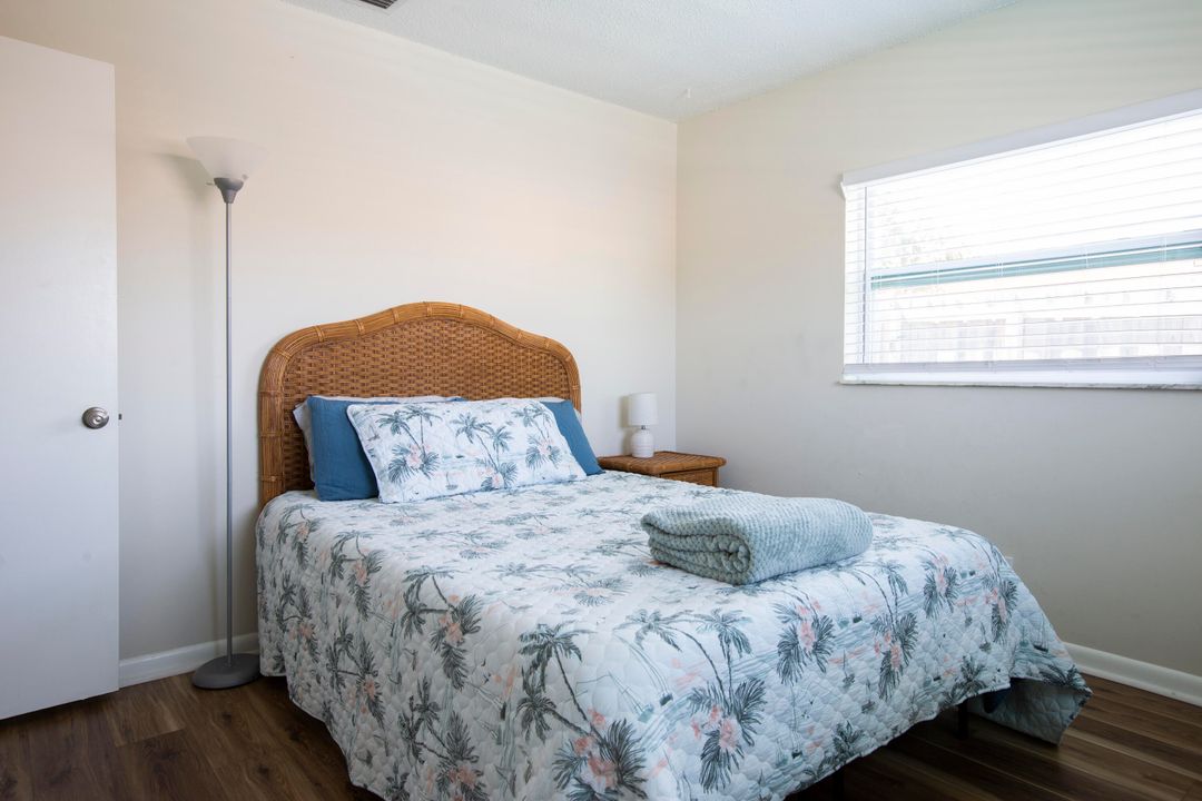 En Venta: $699,000 (3 camas, 2 baños, 1274 Pies cuadrados)