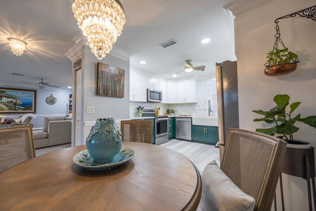 En Venta: $359,000 (2 camas, 2 baños, 1209 Pies cuadrados)