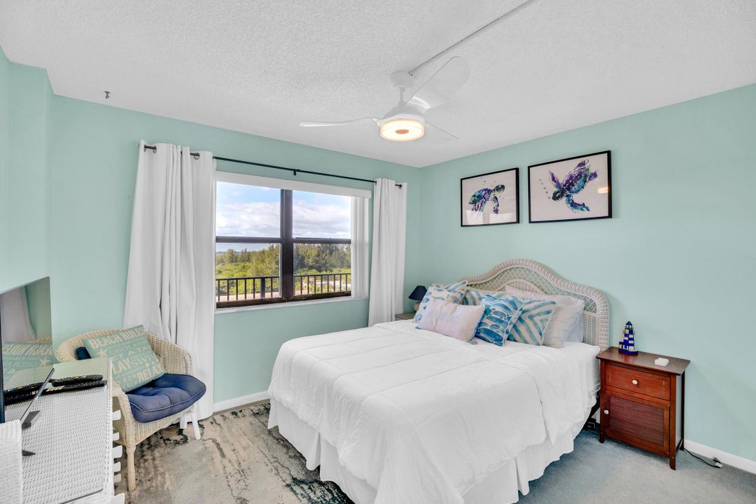 На продажу: $355,500 (2 спален, 2 ванн, 1053 Квадратных фут)