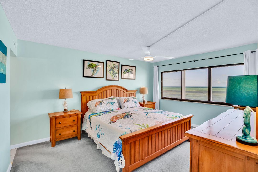 На продажу: $355,500 (2 спален, 2 ванн, 1053 Квадратных фут)