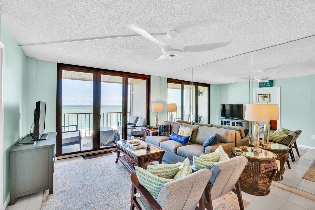 На продажу: $355,500 (2 спален, 2 ванн, 1053 Квадратных фут)